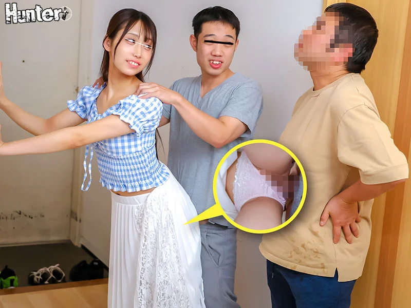 “放心！绝对不会被发现！”“内射也可以！”小恶魔成年继妹角色扮演，当着父母的面在裙底偷偷做爱