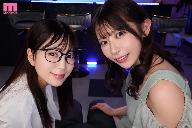 两个情妇嫉妒到淫性大发，争抢爱人的鸡巴，上演疯狂内射的痴女逆3P后宫