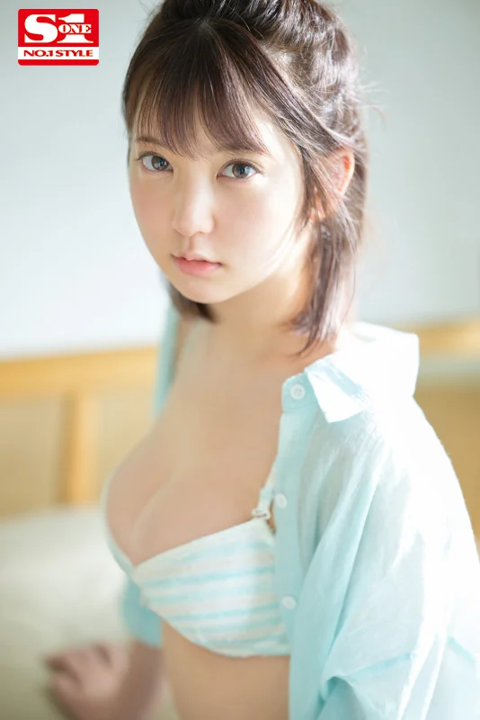 艺人Alice Shinomiya