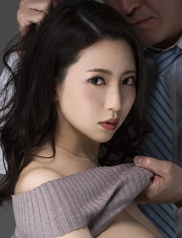 妃ひかり